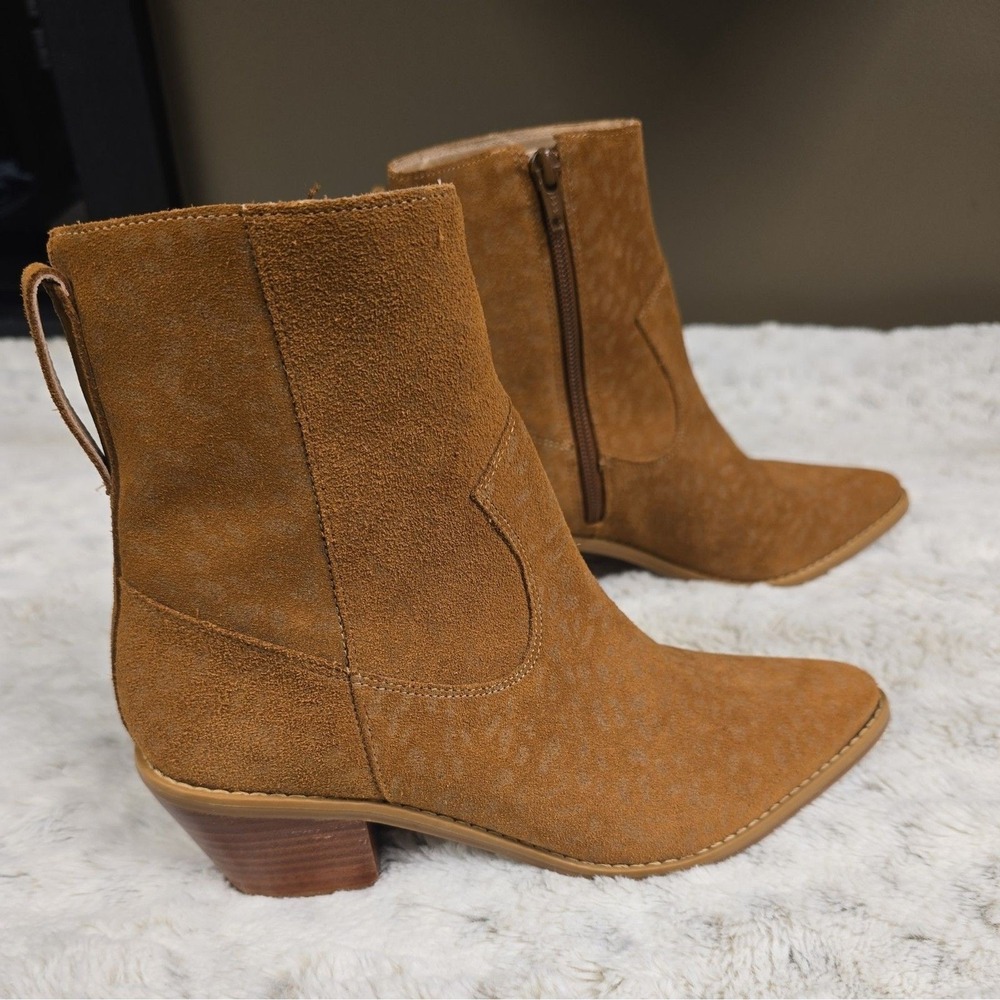 Able Local‎ and Global Womens Suede Booties Brown Ankle Heels Size 6 Medium